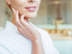 Три утрински навики на скандинавските жени за совршена кожа на лицето