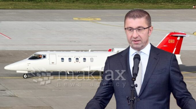 micko-vladin-avion-2