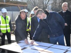 (Видео) Мицкоски од Карпош: Започна изградбата на спортската училишна сала во ООУ „Димо Хаџи Димов“