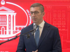 Блокадите од ССМ имаат политичка заднина, смета Мицкоски