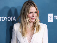 (Фото) Не ги следи трендовите и не се грижи за времето: прекрасната актерка сè уште го има најубавото лице во Холивуд