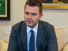 Муцунски на министерски состанок за Коридорот 8 во Тирана