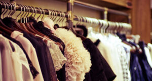 ЕУ забранува уништување на непродадена облека и обувки