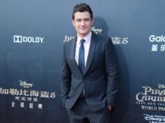 (Фото) Згодната русокоса не се одвојува од него: Орландо Блум во врска со манекенка 21 година помлада од него?