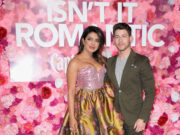 Велат дека изгледаат како „мајка и син“, но тие се сакаат лудо: „Беше многу болно“