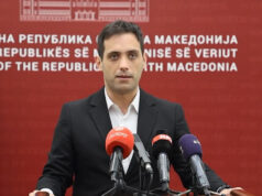 (Видео) Крај на партиски вработувања во здравството и заштита на бремените работнички, нови предлог закони најавија од Левицата