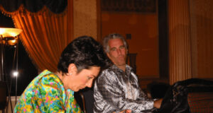 Советниците на Епстин постигнаа спогодба од 35 милиони долари