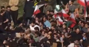 (Видео) Студентски протести и немири на повеќе универзитети во Иран