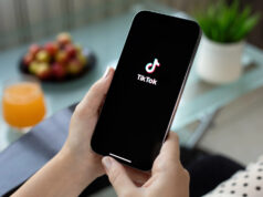 Европската комисија бара промени на „Тик-ток“: „Предизвикува зависност, особено кај децата“