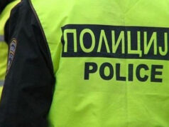 Полицаец возел без положен испит за возачка, одземено му е оружјето и упатен е на психијатриски прегед