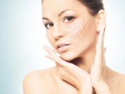 Се чини дека сите пијат колаген: Дали има реална корист или е фрлање пари?