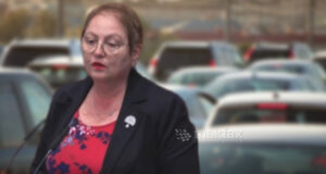 За возачка дозвола доволно е завршено основно образование, рече Јаневска по протестите