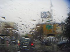 Претежно облачно со повремени врнежи од дожд, на планините снег