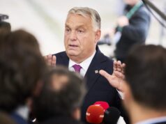 ЕУ се надева на пораз на Орбан, но повикува на претпазливост: „Не треба да очекуваме револуција“