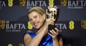 Ѕвездата од „Хамнет“: Глумата ми помогна да се справам со менталните проблеми