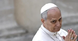 Папата го критикуваше Трамп: „Војната не е видео игра, медиумите не смеат да шират пропаганда“