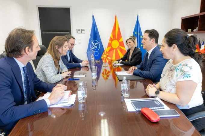 193fc075-ae79-4385-b2f1-009f462edb22