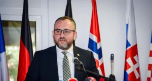 Тошковски: „Животот нема рестарт – оружјето не е игра“- национална кампања против злоупотреба на мало и лесно оружје