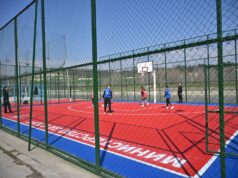 (Фото) Пуштени во употреба обновените спортски терени на кејот на Вардар