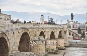 Ѓорѓиевски најави декоративно осветлување на Камениот мост