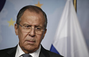 Лавров: НАТО се вовлекува во војната што САД и Израел ја почнаа против Иран