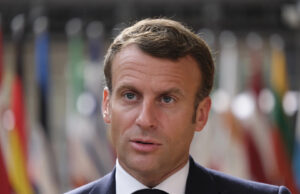 Макрон: Цената на нафтата не треба да ја промени позицијата на ЕУ кон Русија