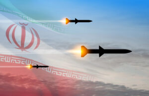 Иран: Стармер ги става британските животи во опасност