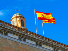 Шпанија се согласи да соработува со американската војска, според портпаролката на Белата куќа