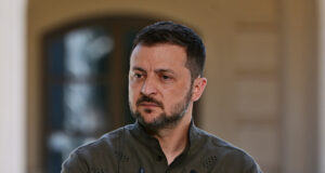 Зеленски: ЕУ ја уценува Украина за повторно да го отвори нафтоводот