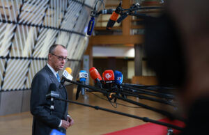 Мерц предупреди дека Орбан ќе ги сноси последиците поради блокадата од ЕУ