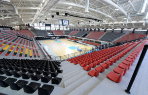 Тројца приведени на натпреварот МЗТ – Работнички, фрлале предмети во салата