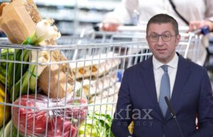 Мицкоски ќе побара од супермаркетите да не ги зголемуваат веднаш цените на производите