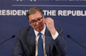 Вучиќ ја зајакнува војската и вели дека нема да дозволи Србија да биде покорена