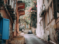 Израелската војска повика на итна евакуација во јужен Бејрут