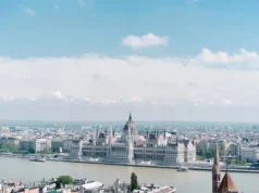 Унгарскиот министер тврди дека не е вистина оти ѝ давал тајни информации на Русија