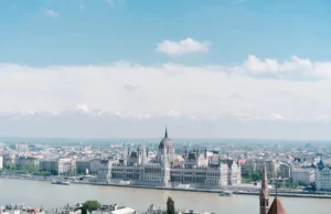 Унгарскиот министер тврди дека не е вистина оти ѝ давал тајни информации на Русија