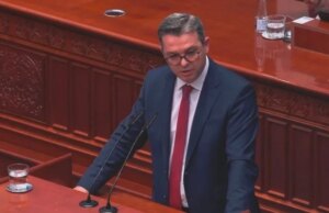 Трипуновски до Лукаревска: Гледајте и учете како се водат аграрни политики, а за тоа говорат и податоците на ДЗС