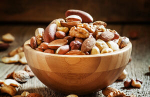 Јаткасти плодови кои помагаат во намалување на крвниот притисок