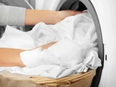 Како да ја вратите белината на посивените алишта без оштетување