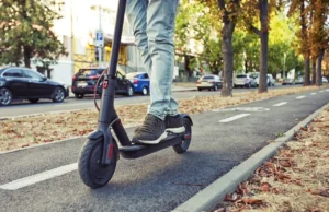 Тешко повреден 41-годишен прилепчанец во сообраќајка меѓу возило и електричен тротинет