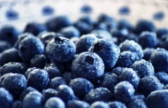 Што се случува во вашето тело ако јадете боровинки секој ден- неверојатно влијание врз мозокот, срцето и варењето