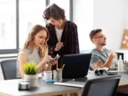 Зошто Генерацијата Z отворено зборува за платите на работа?