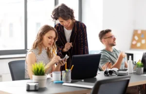 Зошто Генерацијата Z отворено зборува за платите на работа?