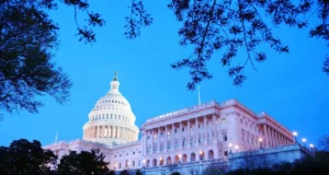 Американски политиколог: Америка не го победува Иран и испраќа лоша порака до Русија и Кина, ние покажуваме дека сме неспособни