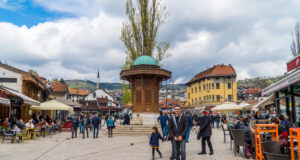 БиХ нема авиокомпанија ниту државен авион, бара помош од ЕУ за евакуација на 1.300 граѓани од Блискиот Исток