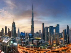 Водечки светски економист: Дубаи и Абу Даби би можеле да бидат уништени