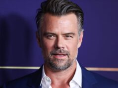 (Фото) Актерот и 21 година помладата мисица го очекуваат второто дете: „Едвај те чекаме“