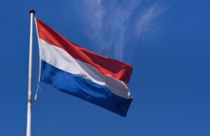 Холандија ја доведува во прашање законитоста на американско-израелските напади врз Иран