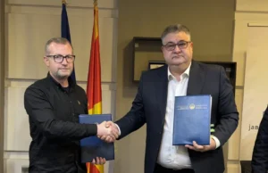 До 40 проценти повисоки плати: Потпишан колективен договор во Министерството за јавна администрација