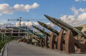 „Хјуман рајтс“: Иран користи забранета касетна муниција против Израел